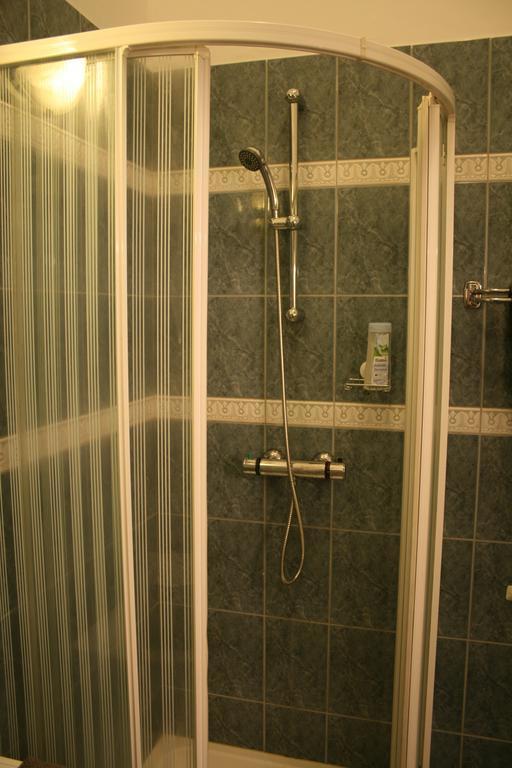 Astoria Downtown Apartment Budapest Phòng bức ảnh